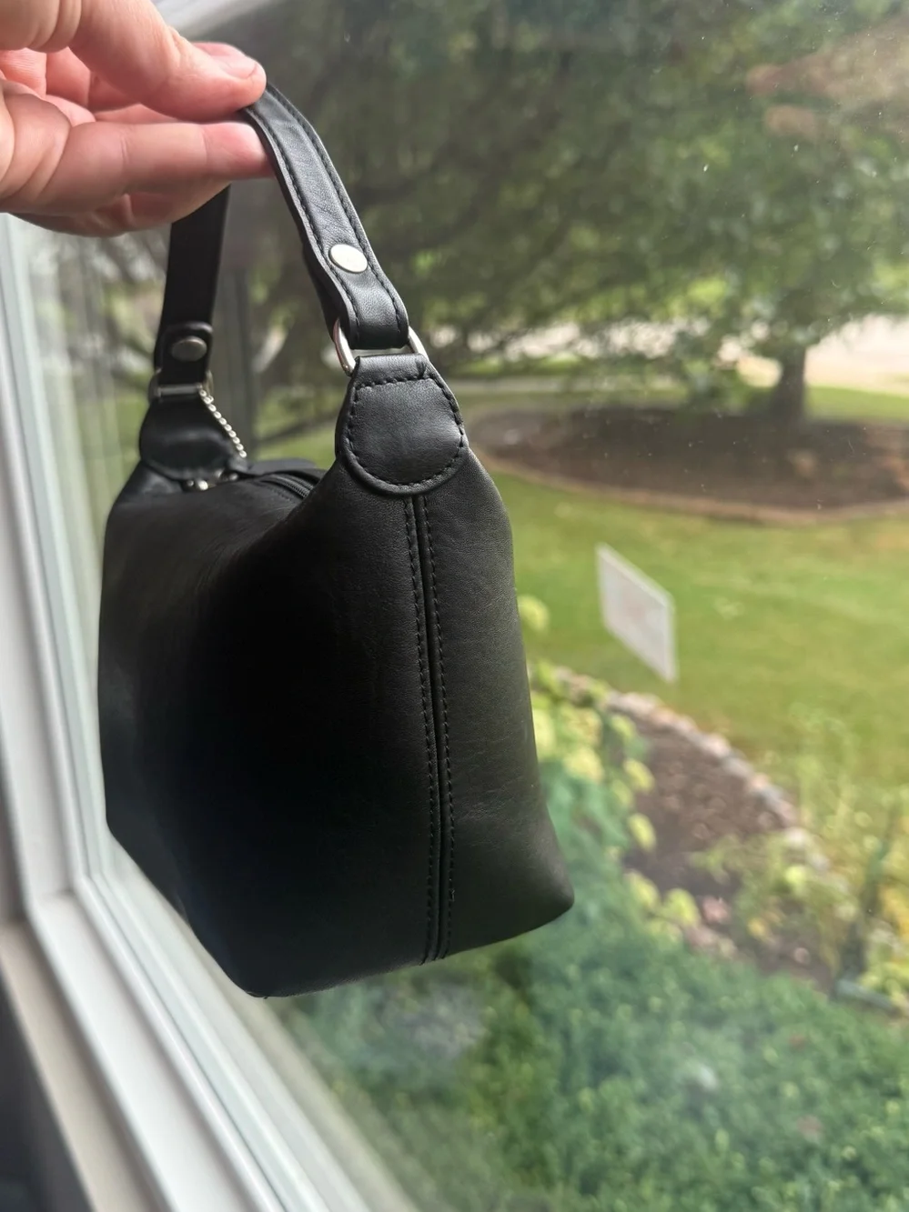 Vintage Coach Black Leather Classic Pouch Wristlet Top Handle Mini Purse